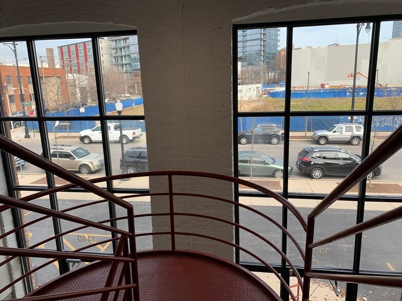 More Photos Of 1410-1440 N Kingsbury St, Chicago Manufacturing For Sale