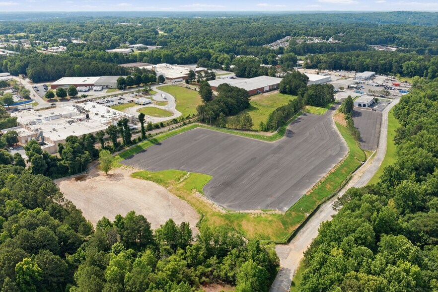 More Photos Of 6520 Marbut Rd, Lithonia Warehouse For Lease