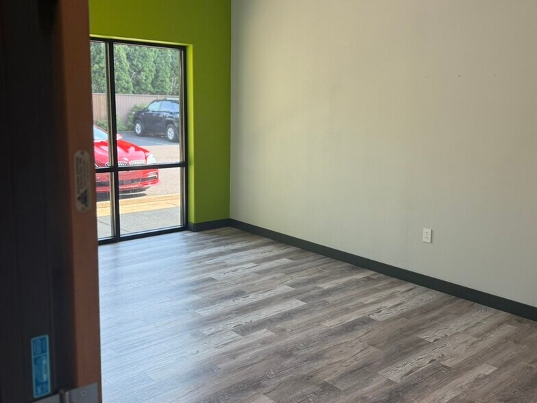 More Photos Of 16904 SE 1st St, Vancouver Unknown For Lease