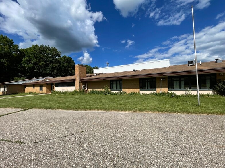 More Photos Of 8254 Gale Rd, Otisville Schools For Sale