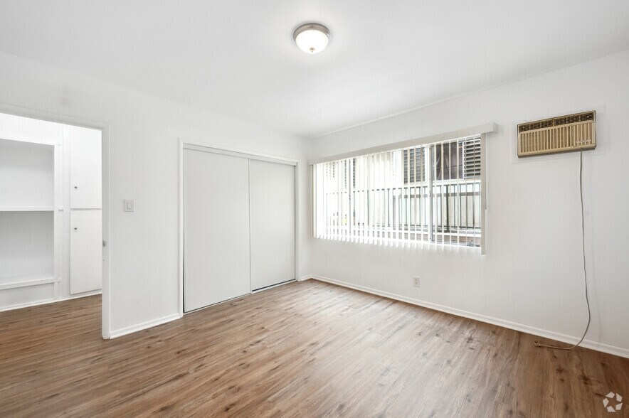 More Photos Of 7550 Fountain Ave, West Hollywood Apartments For Sale