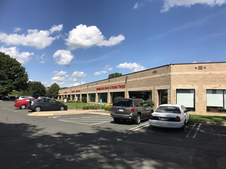 More Photos Of 7201-7245 University Ave NE, Fridley Medical For Lease
