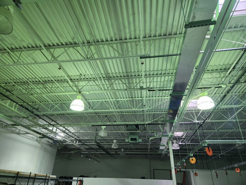 More Photos Of 2370 Meijer Dr, Troy Light Manufacturing For Lease