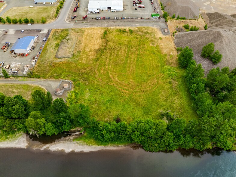 More Photos Of 930 2nd st, Harrisburg Land For Sale
