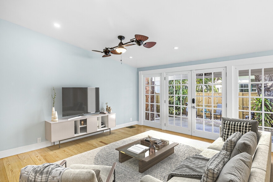 More Photos Of 1409 Truman Ave, Key West Specialty For Sale