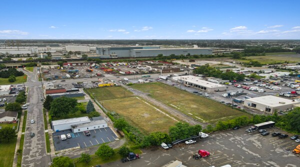 More Photos Of 10450 Tractor St, Dearborn Land For Sale