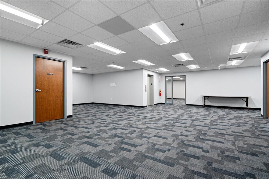 More Photos Of 201 W Carmel Dr, Carmel Theater Concert Hall For Lease