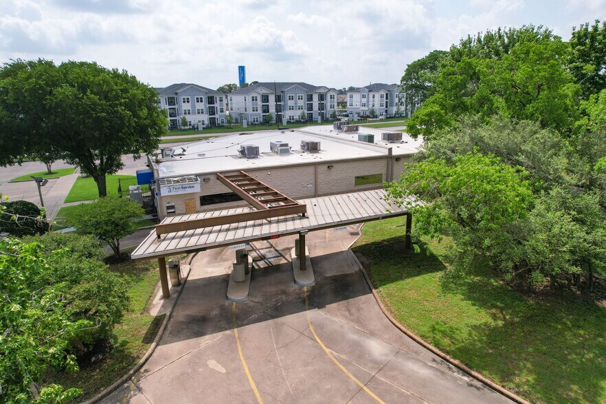 More Photos Of 12755 N Houston Rosslyn Rd, Houston Bank For Sale