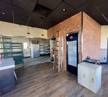 More Photos Of 955 Main St, Mukwonago Unknown For Lease