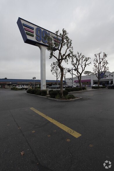 More Photos Of 2170 Harbor Blvd, Costa Mesa Unknown For Lease