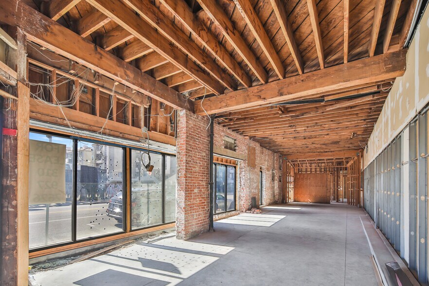 More Photos Of 463-467 S La Brea Ave, Los Angeles Storefront Retail Office For Lease
