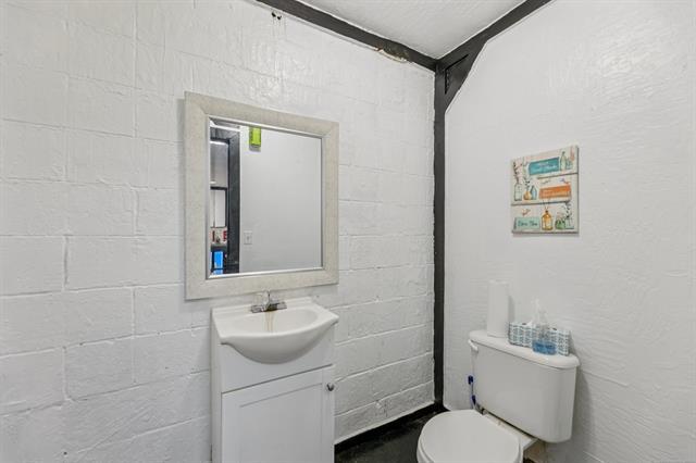 More Photos Of 19600 S 353rd West Ave, Bristow Freestanding For Sale