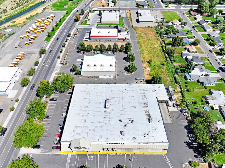 More Photos Of 612 Wine Country Rd, Grandview Land For Sale