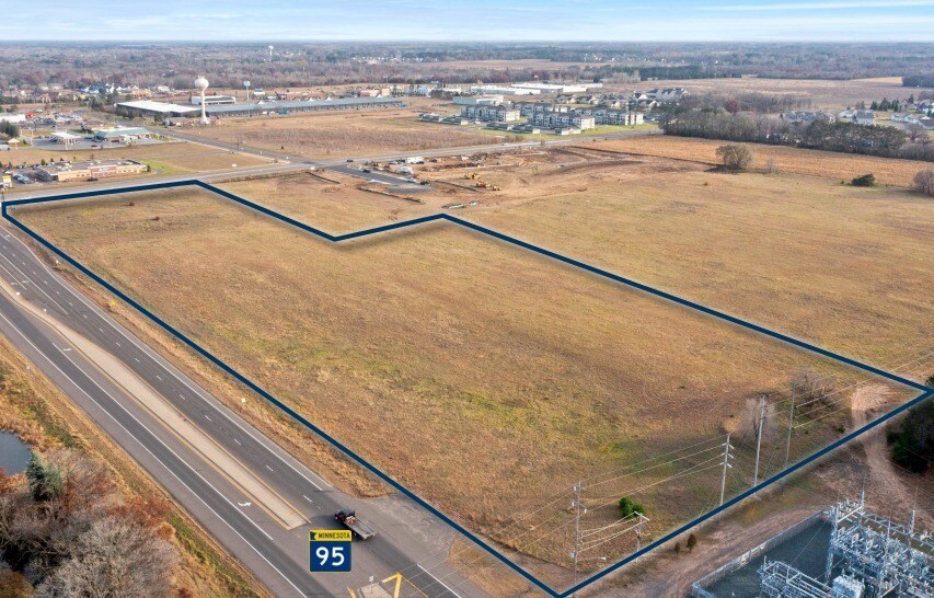 More Photos Of 38700 Falcon Ave, North Branch Land For Sale