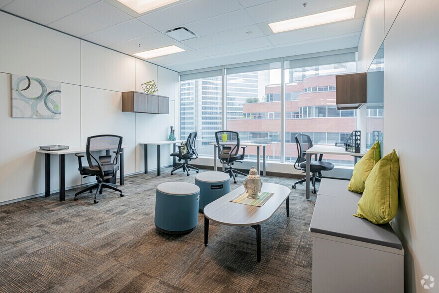 More Photos Of 903 8th Ave SW, Calgary Coworking Space