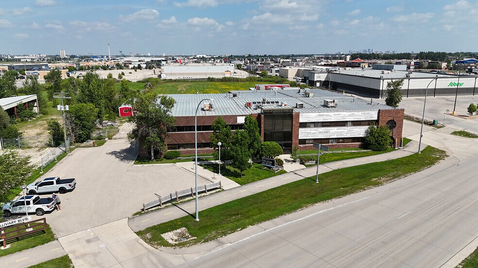 More Photos Of 2233 Mcgillivray Blvd, Winnipeg Flex For Lease
