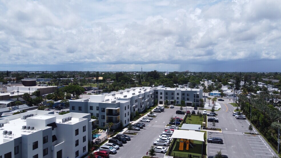 More Photos Of 3139 Lakeshore Dr, Riviera Beach Land For Sale