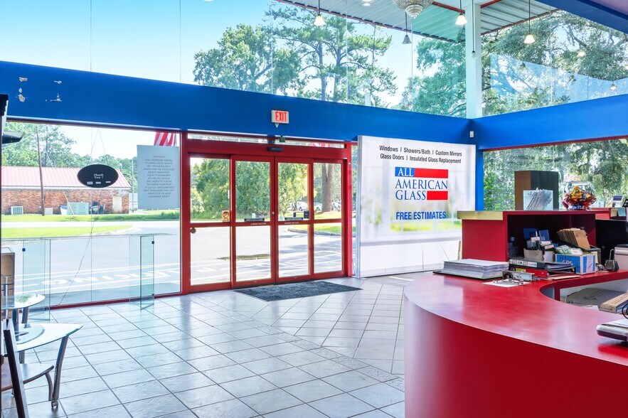 More Photos Of 505 W US-80 Hwy, Pooler Service For Sale