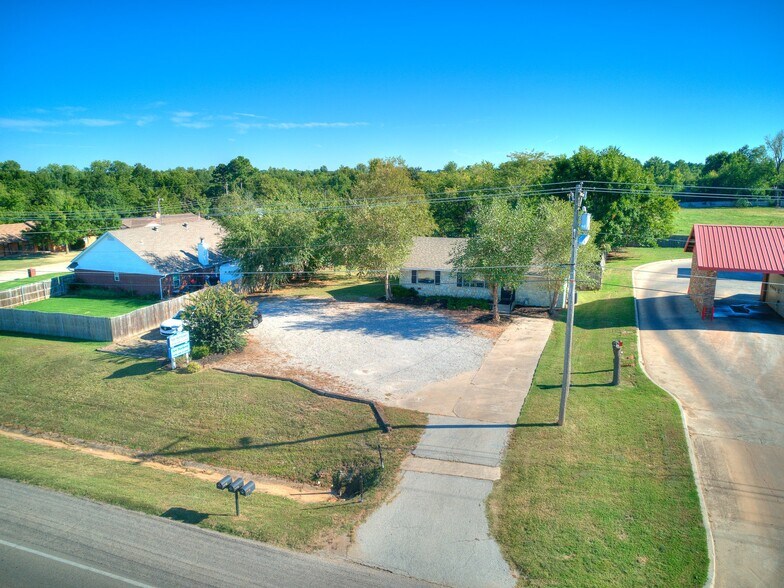 More Photos Of 16446 NE 23rd St, Choctaw Office Residential For Sale