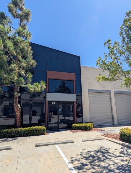 More Photos Of 42245 Remington Ave, Temecula Warehouse For Sale