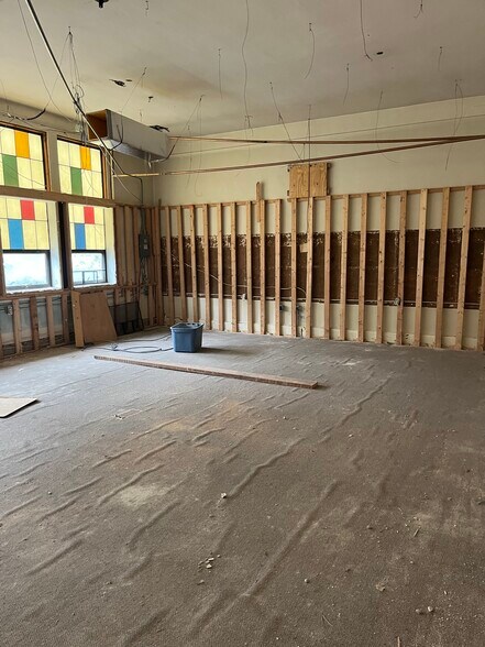 More Photos Of 642 S Main St, Central Square Office Residential For Lease