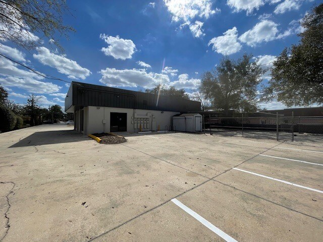 More Photos Of 1420 Mason Ave, Daytona Beach Freestanding For Sale