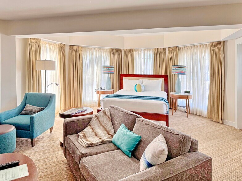 More Photos Of 110 Anglers Rd, Lewes Hotel For Sale