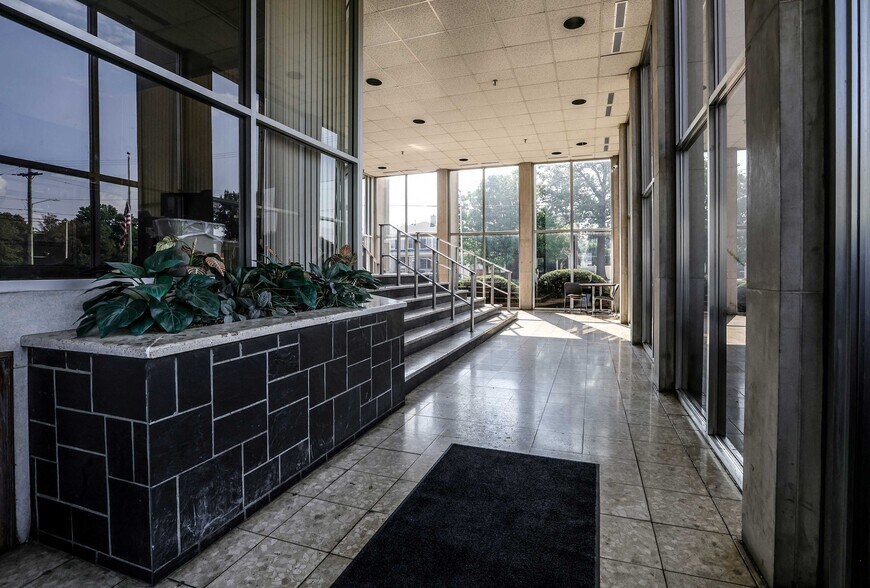 More Photos Of 1401 Frederica St, Owensboro Manufacturing For Sale