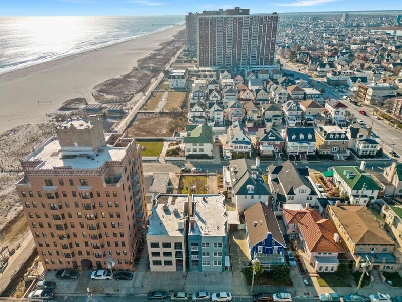 More Photos Of 112 S Raleigh Ave, Atlantic City Apartments For Sale