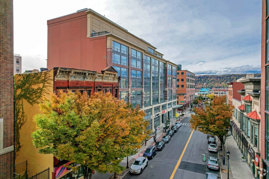 More Photos Of 66 Main St, Yonkers Apartments For Lease