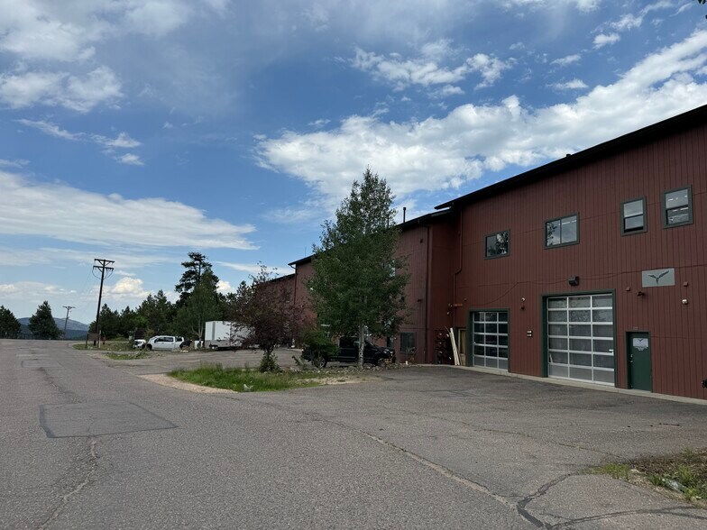 More Photos Of 30706 Bryant Dr, Evergreen Warehouse For Lease