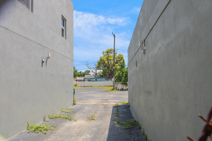 More Photos Of 3270 NW 36 Street, Miami Land For Sale