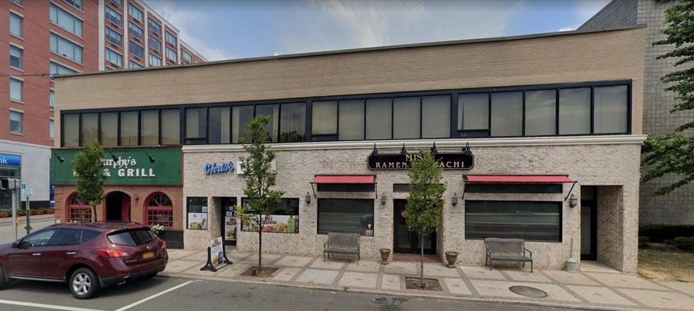 More Photos Of 228-234 Old Country Rd, Mineola Storefront Retail Office For Lease
