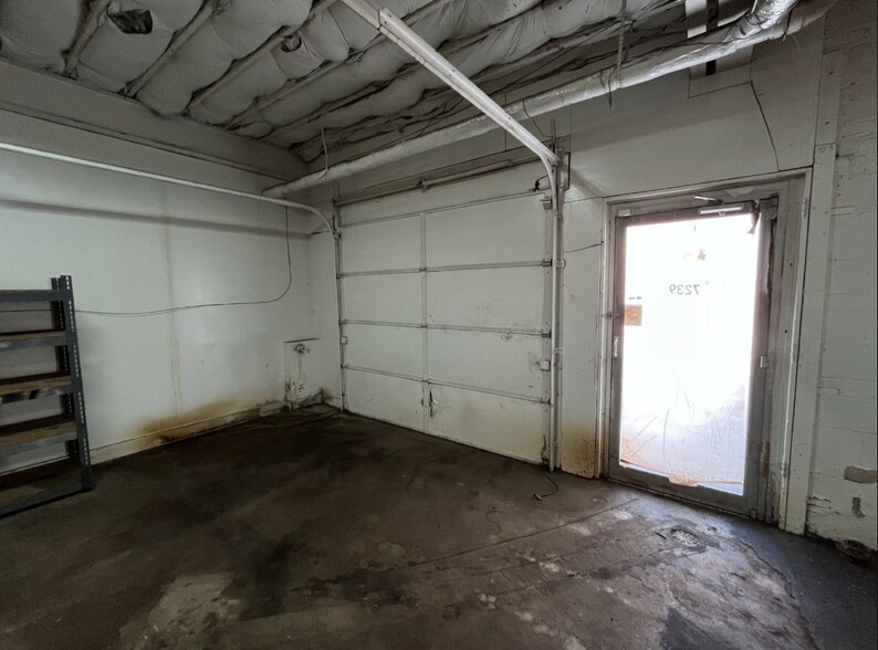 More Photos Of 7235-7241 Calumet Ave, Hammond Freestanding For Sale