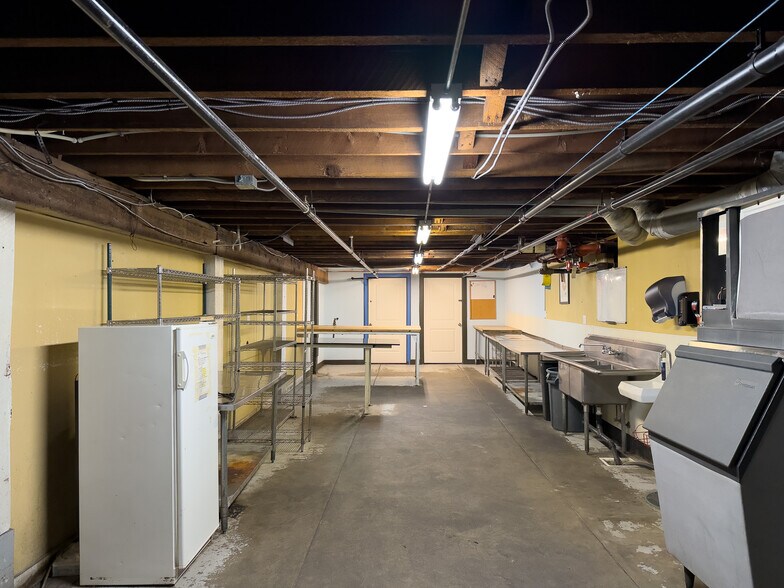 More Photos Of 21 E Main St, Walla Walla General Retail For Lease