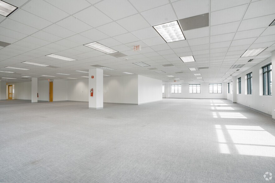 More Photos Of 1512 E Franklin St, Chapel Hill Unknown For Lease