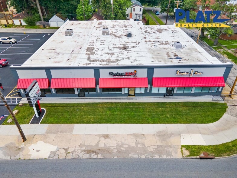 More Photos Of 4300-4306 Market St, Youngstown Freestanding For Lease