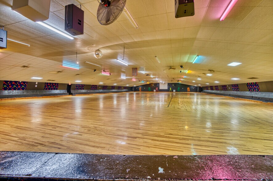 More Photos Of 2724 Emanuel Church Rd, West Columbia Skating Rink For Sale