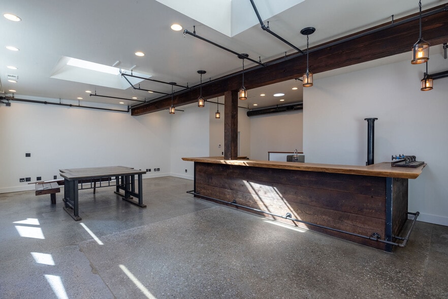 More Photos Of 313-323 Princeton Ave, Half Moon Bay Service For Lease