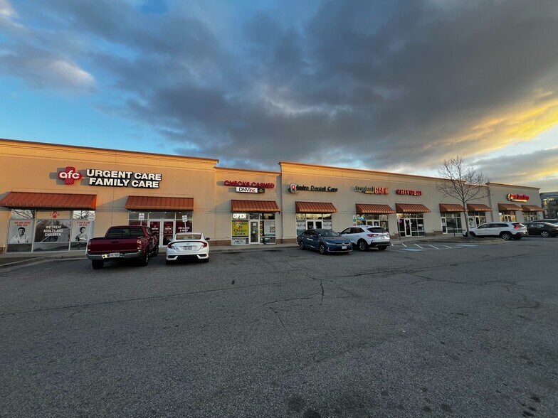 Primary Photo Of 13905-14041 Jefferson Davis Hwy, Woodbridge Unknown For Lease