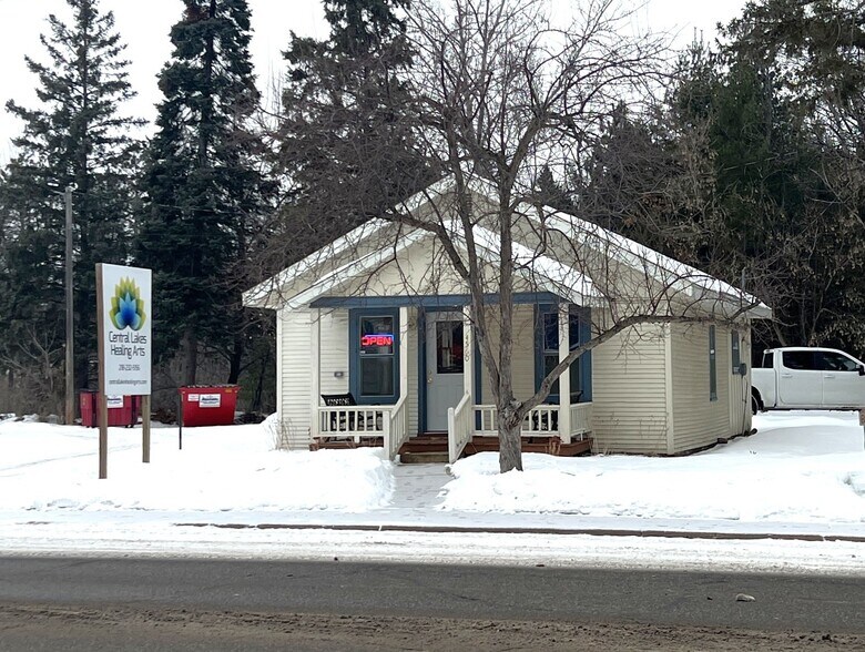 Primary Photo Of 4560 Main St, Pequot Lakes General Retail For Sale