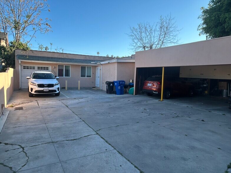 More Photos Of 1506 W 36th St, Los Angeles Apartments For Sale