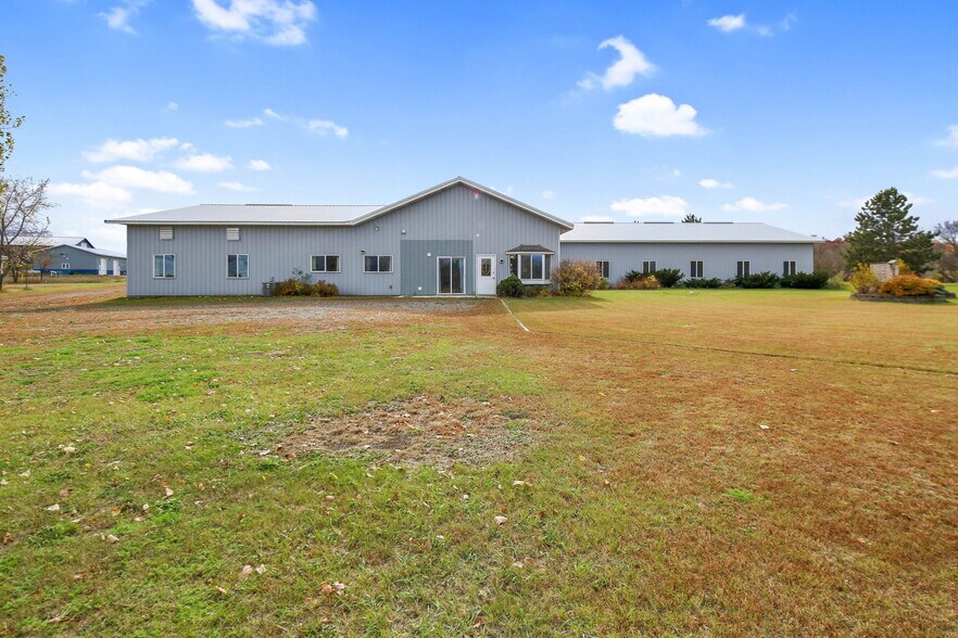 More Photos Of 12384 234th St, Cold Spring Warehouse For Sale