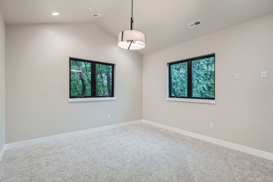 More Photos Of 606 Arapahoe St, Golden Apartments For Sale