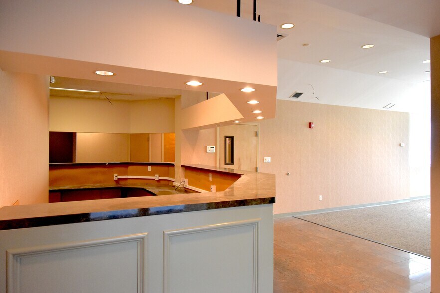 More Photos Of 23 Technology Dr, Setauket Medical For Lease