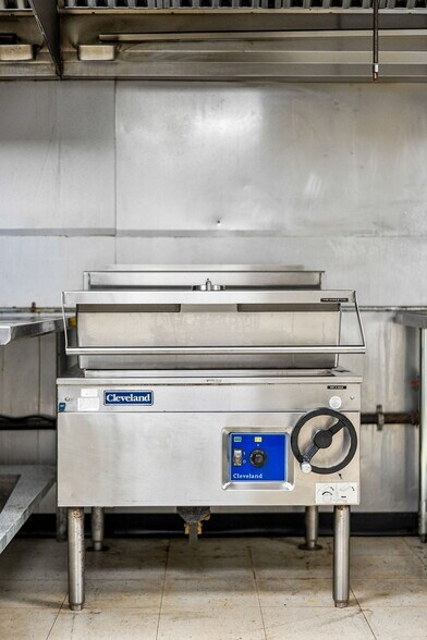 More Photos Of 3801 Happy Bend Rd, Atkins Restaurant For Sale