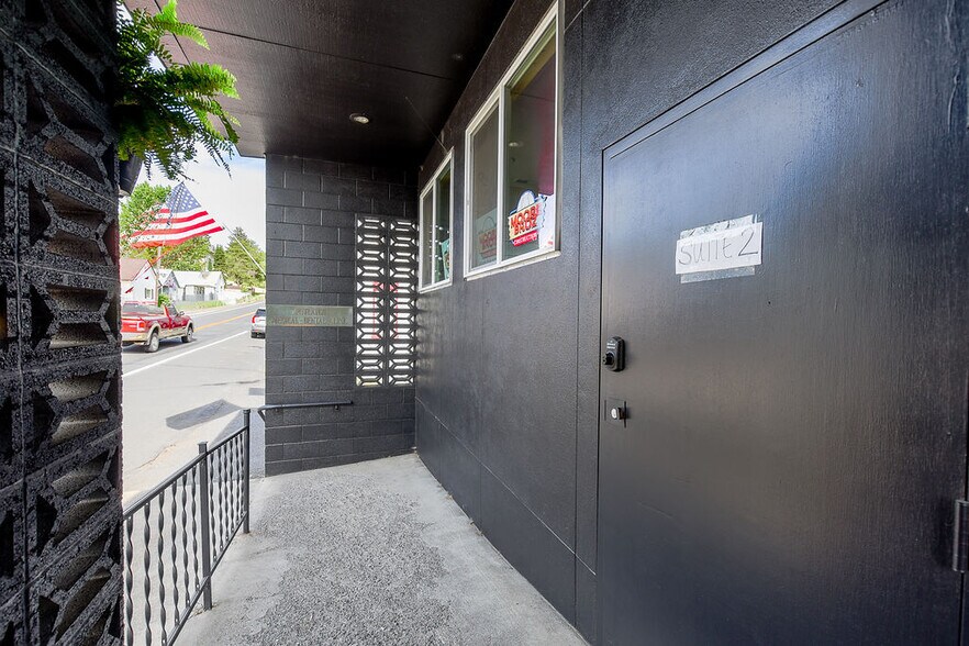 More Photos Of 535 Pine St, Potlatch Storefront Retail Office For Sale