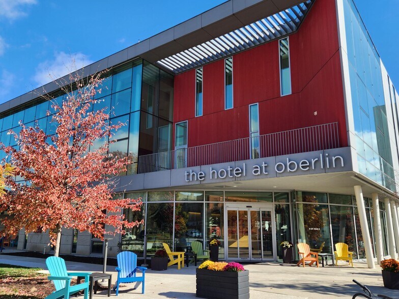 More Photos Of 117-141 S Main St, Oberlin Land For Sale