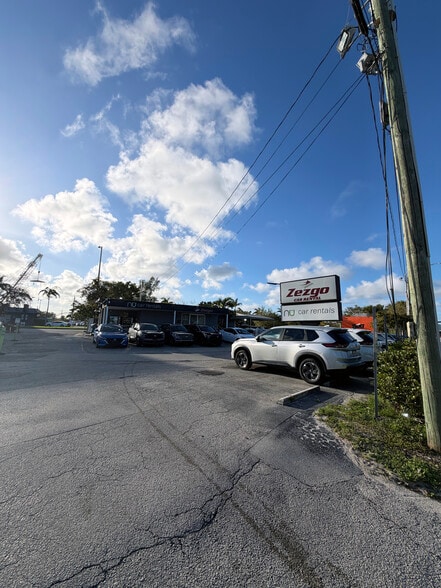 More Photos Of , Fort Lauderdale General Retail For Sale