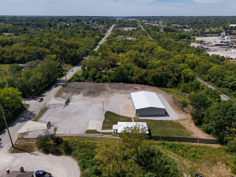 More Photos Of 1455 SE County Road AA, Blue Springs Warehouse For Sale